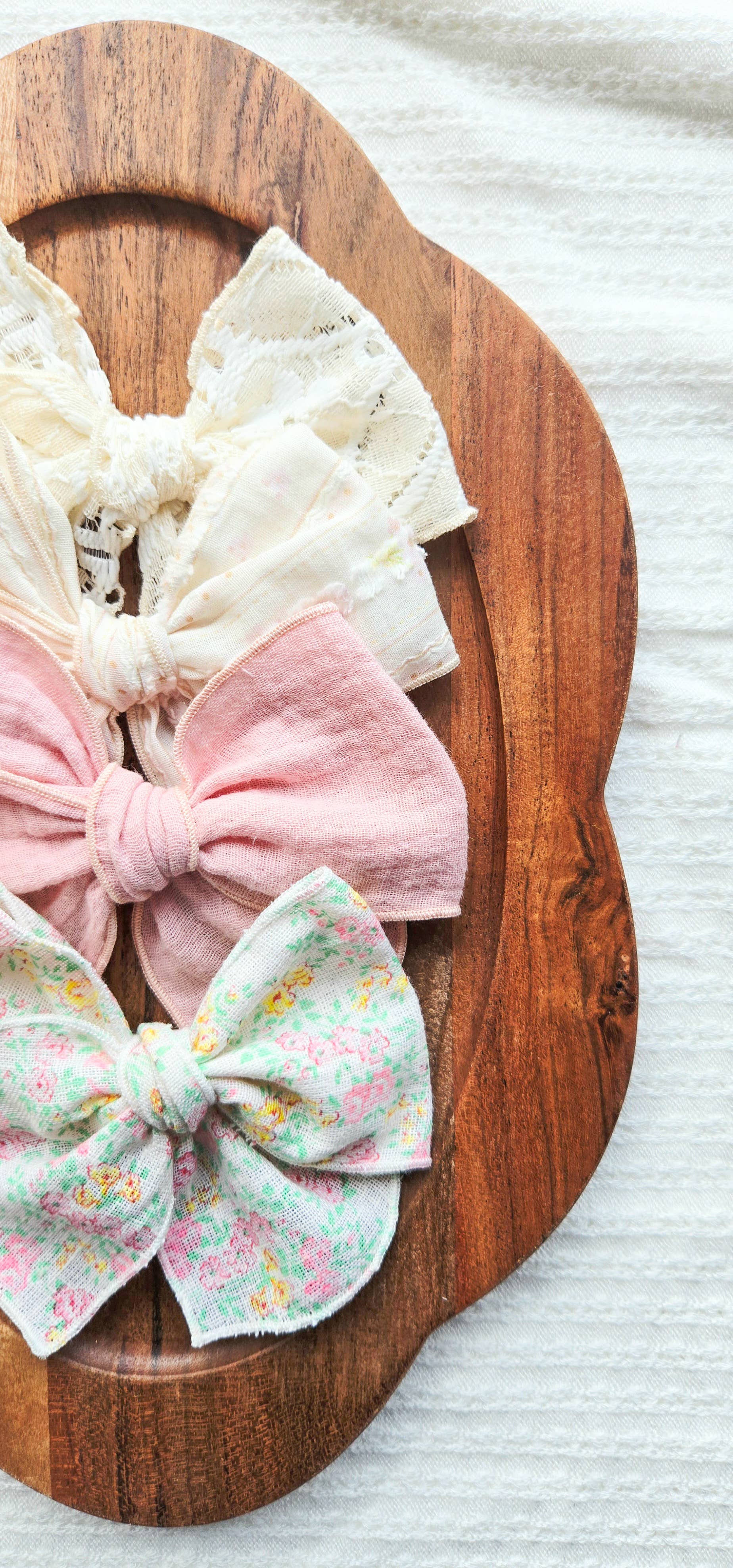 Fable Bow on Clip • Ginny Floral