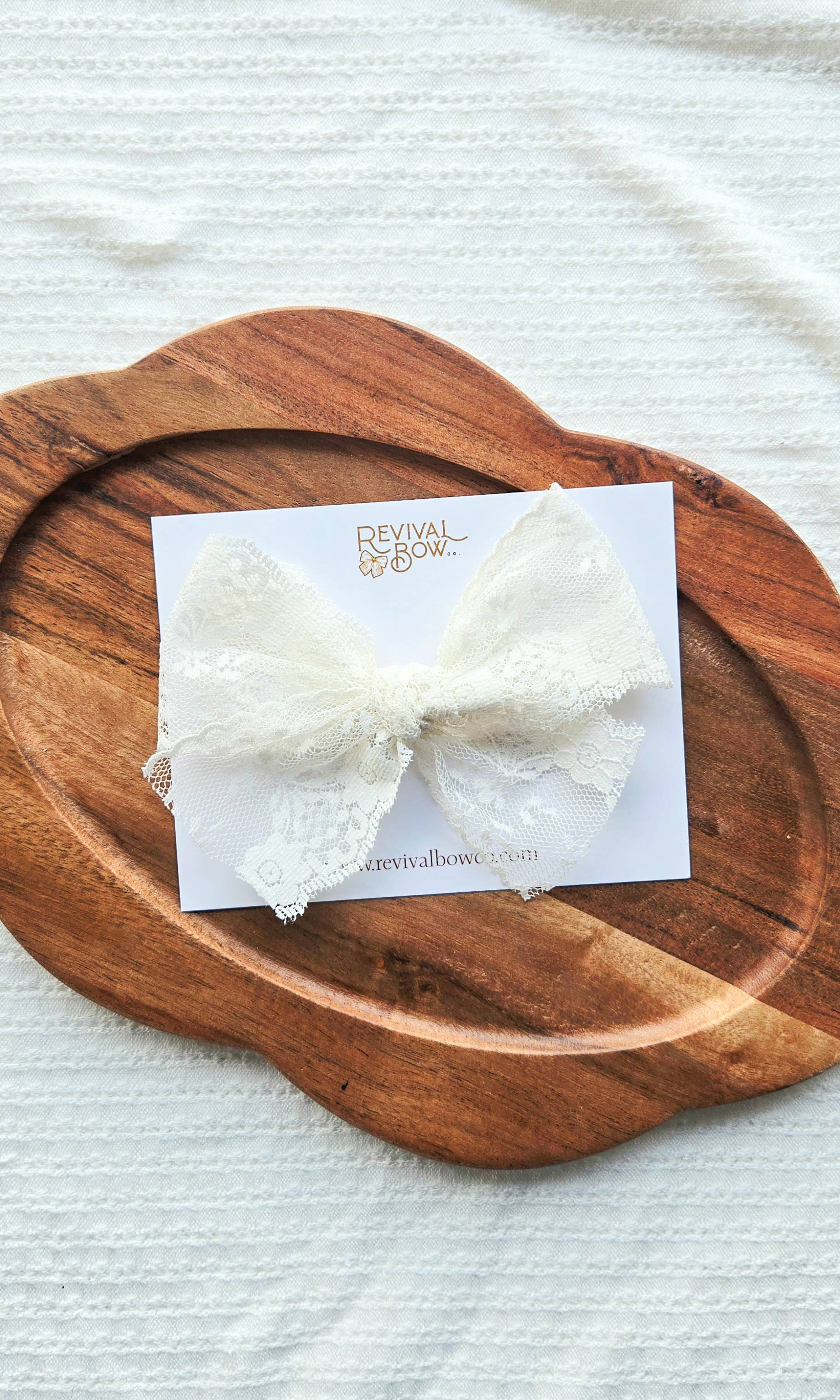 Lace Bow on Clip • Cream Lace
