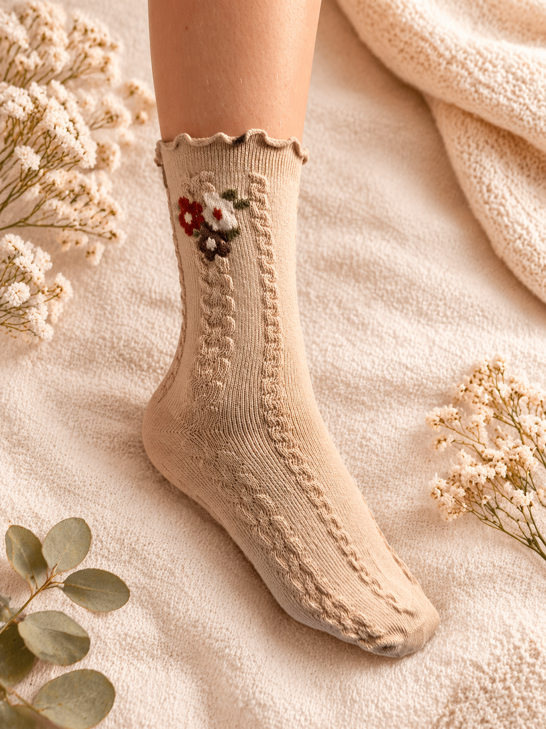 Delicate Floral Knit Socks
