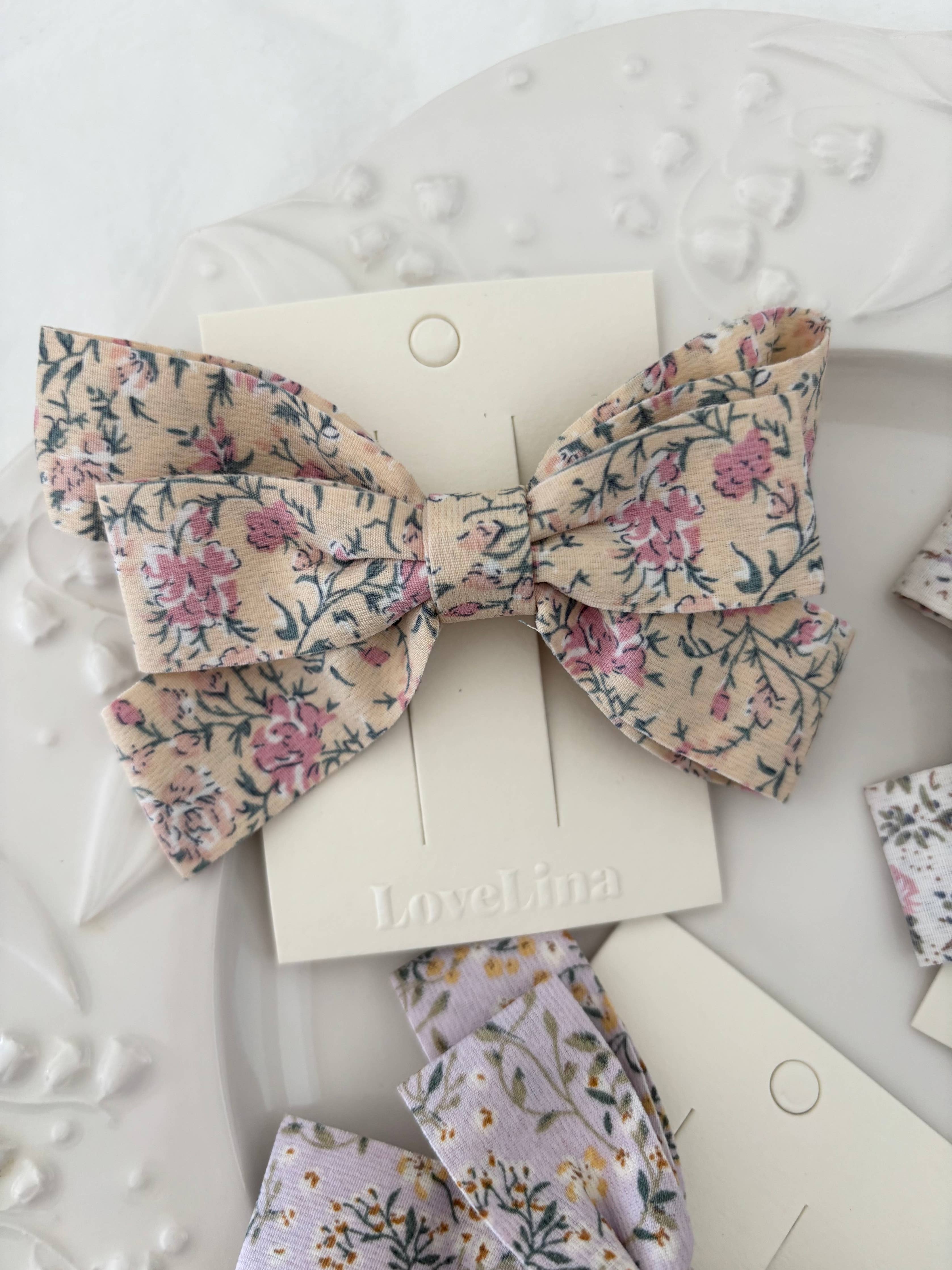 Vintage Floral Bow Clips