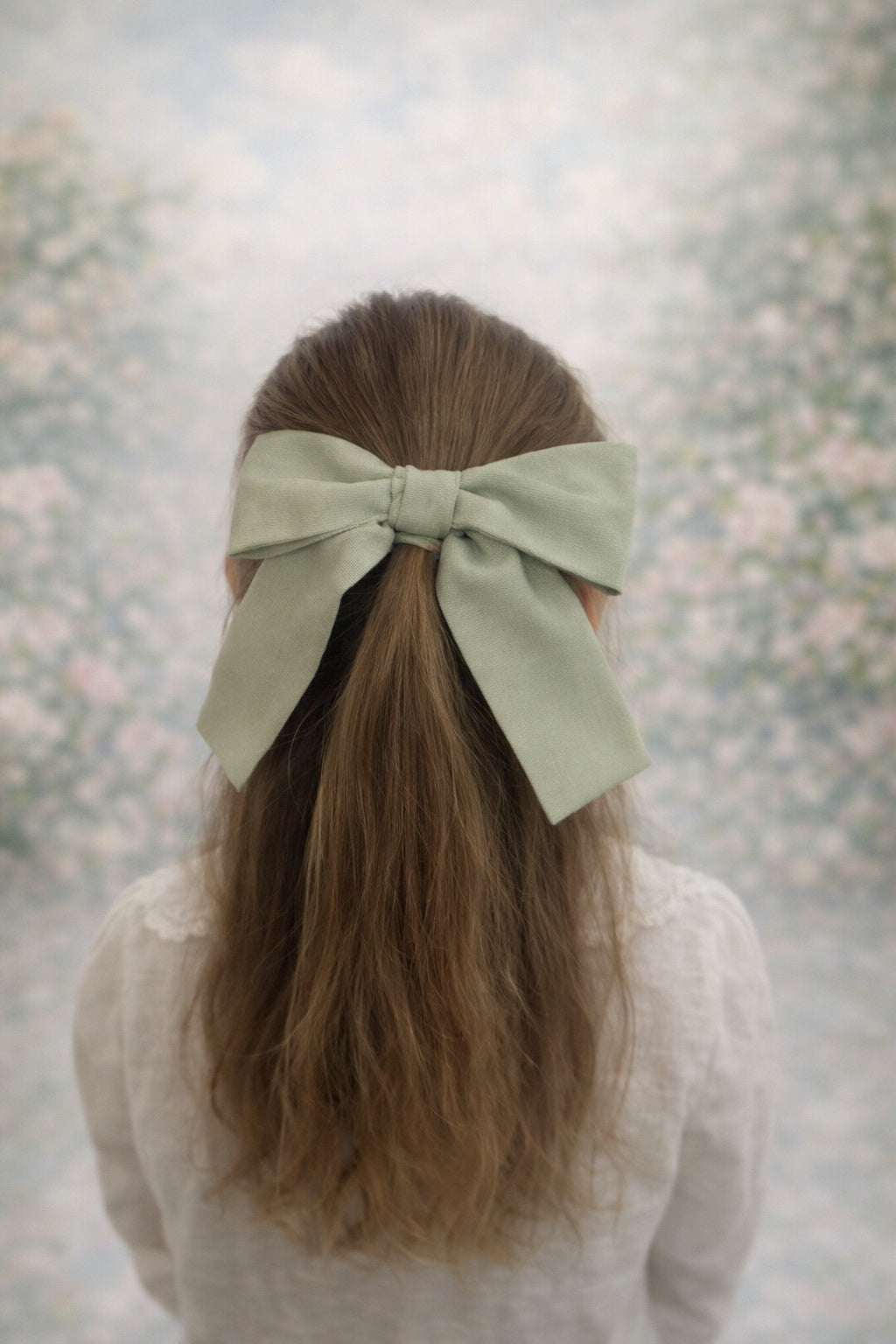 Large Linen Bow